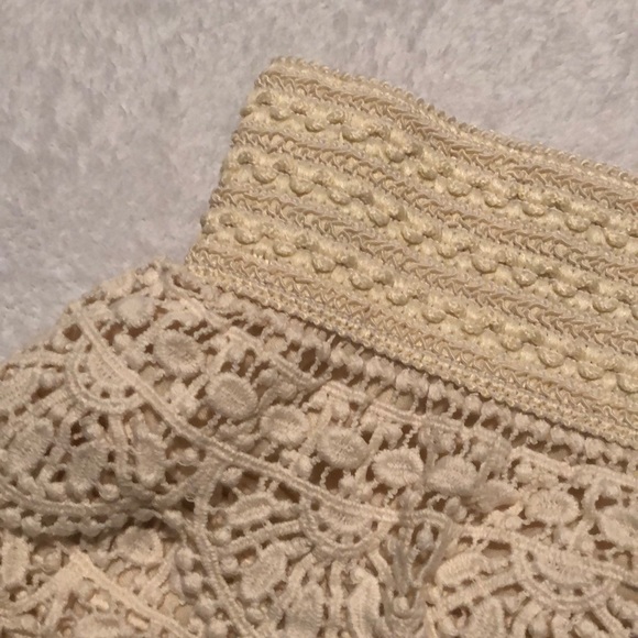 Rewind Crochet Shorts - Picture 2 of 3